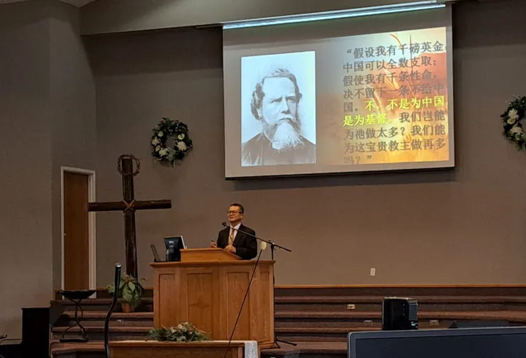 在多伦多一家教會主日讲道