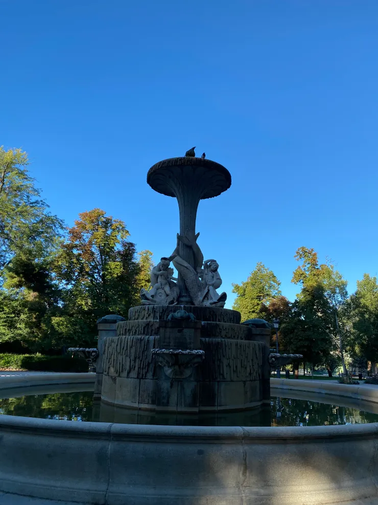 公園內的噴泉每個主題都不同