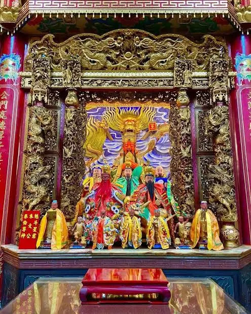 玉皇宮眾神尊（圖片截圖於網路）