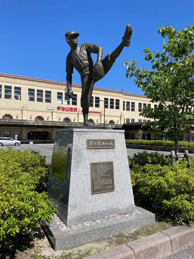 死在戰爭中的澤村榮治成為日職傳說。1946年以他為名創立了「澤村賞」。作者自攝
