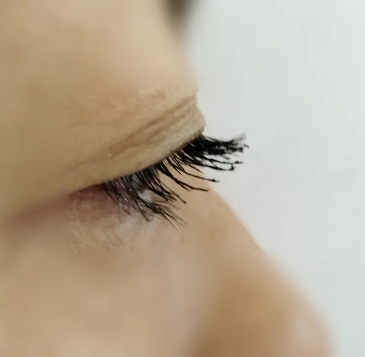 沒有夾睫毛的翹