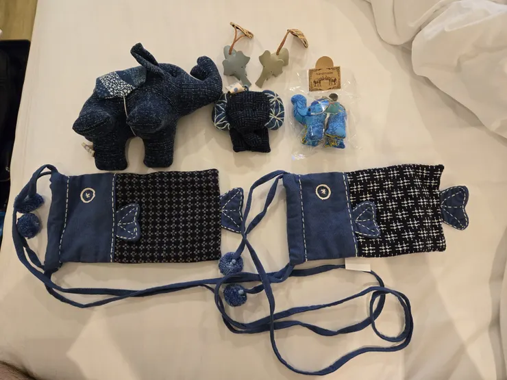 這兩天買的紀念品