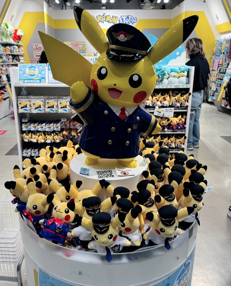 東京成田機場限定皮卡丘！