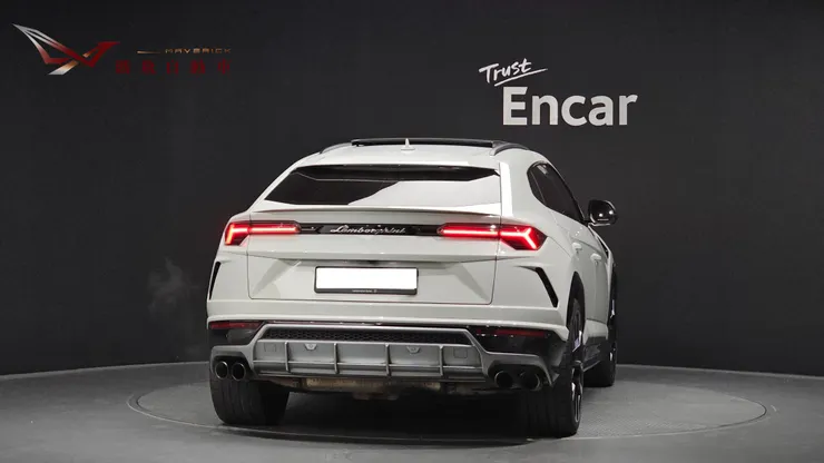 Lamborghini URUS韓規外匯車