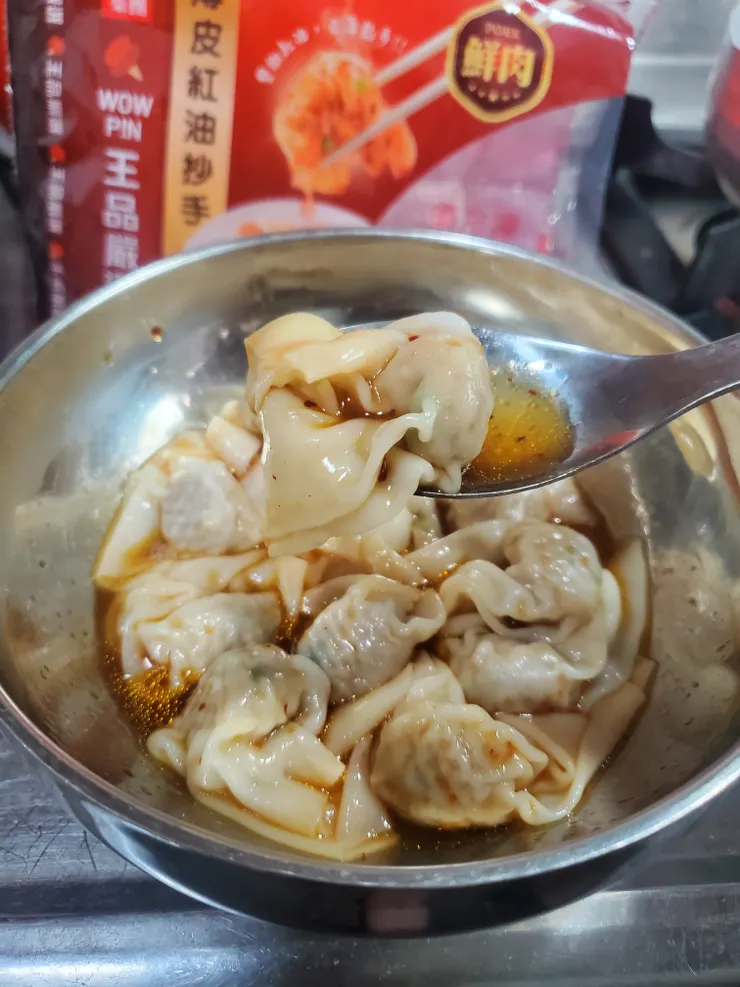 鮮肉口味的拌勻後看起來好好吃