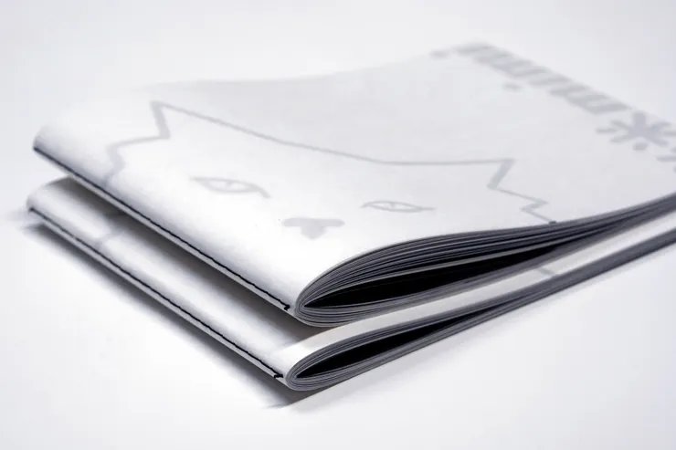 書冊對應米米如蓬鬆柔軟的有機體