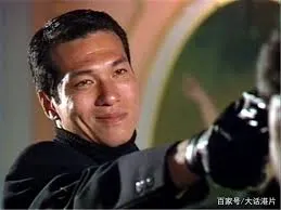 黃仲崑 飾演 常昆