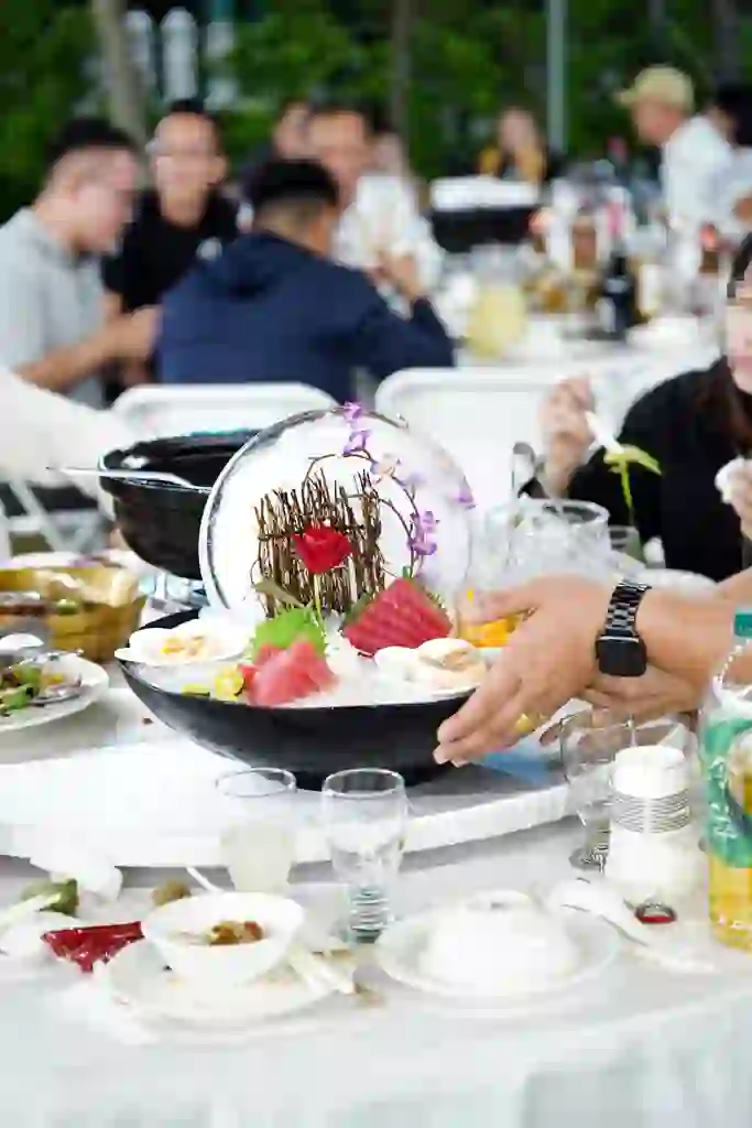 洪廚囍宴漁師刺身生魚片