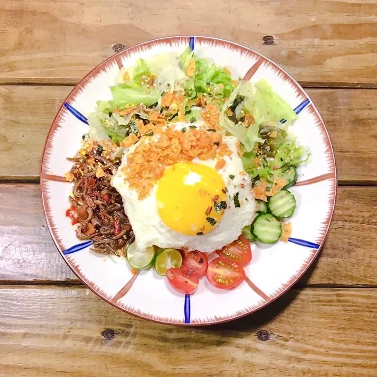  菊島飯 圖片源自 藍21咖啡館