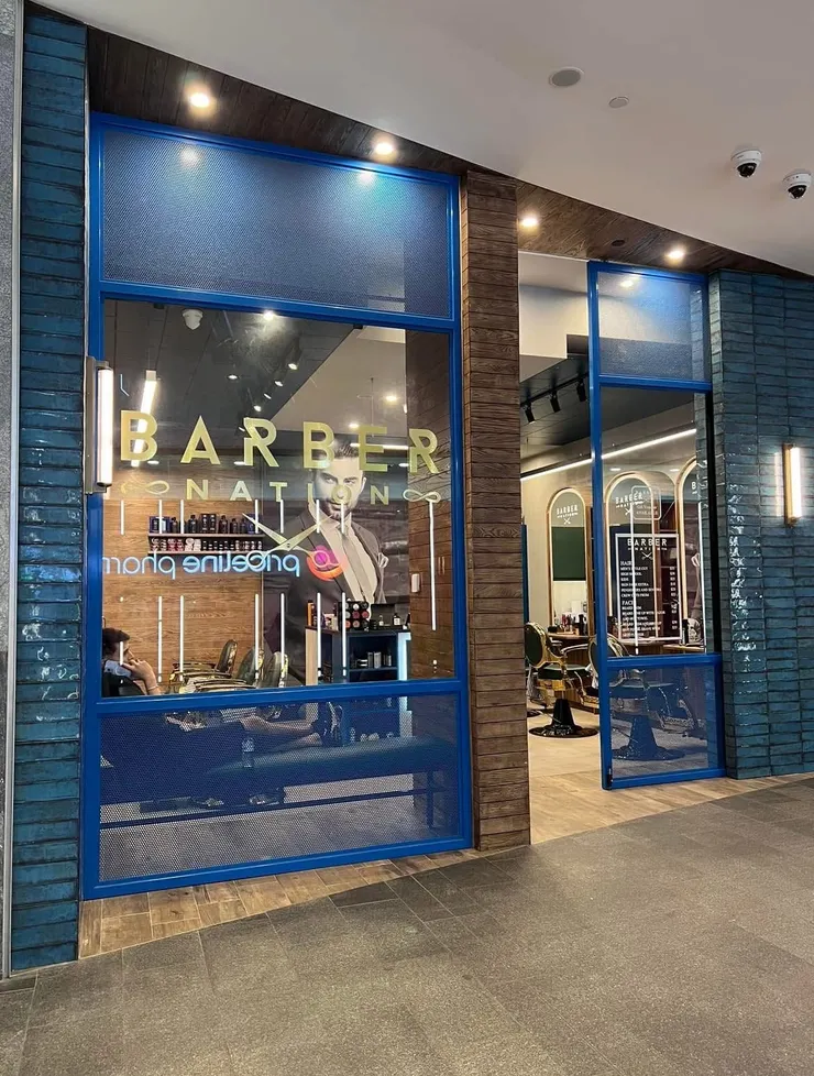 這個理髮店好像生意不好