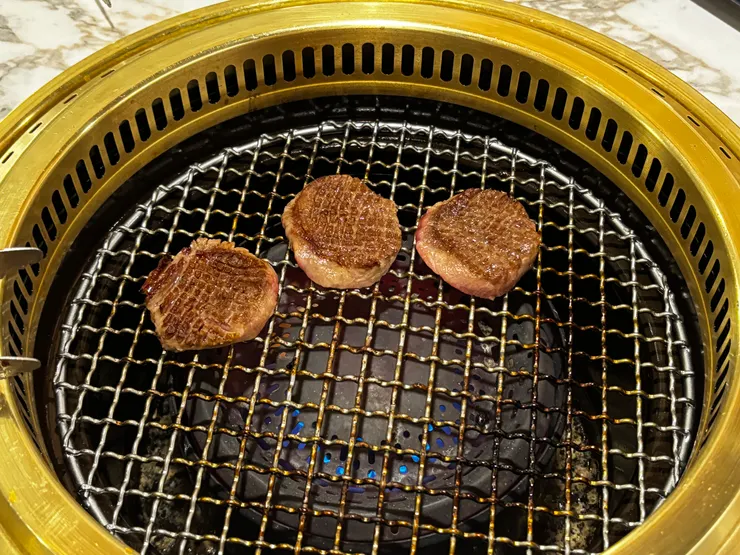 燒烤中（店員會幫忙烤！）