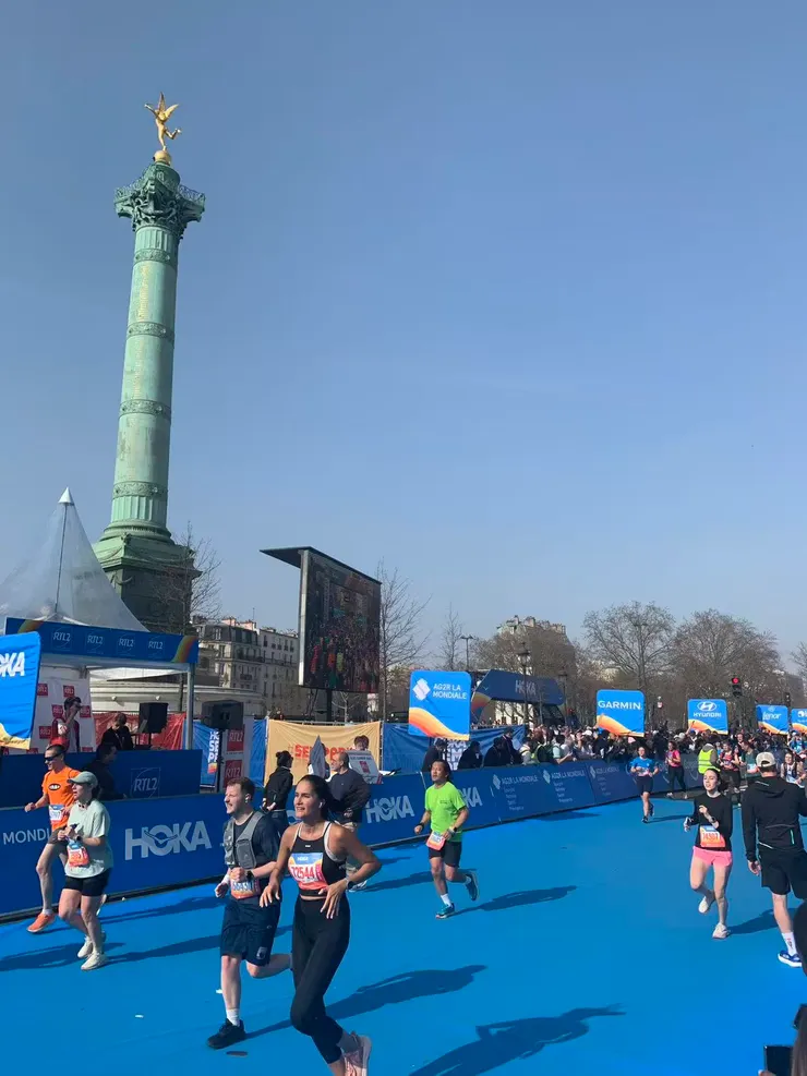 21公里，我想我用走的都走不完‥。而Ｓ說，讓我們十年後去跑看看‥（嚇）