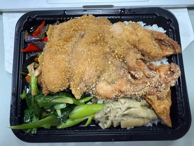 2025/10/22 雞排便當