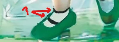 綠鞋、黑線、白襪都是後製畫上去的，非常粗糙，原圖大概率是AI生成。這樣程度的人是不可能把線稿畫好的，如果他拿出一張「太完美」的線稿出來，87%是假的，有理老師之後會教如何用一般照片產出線稿