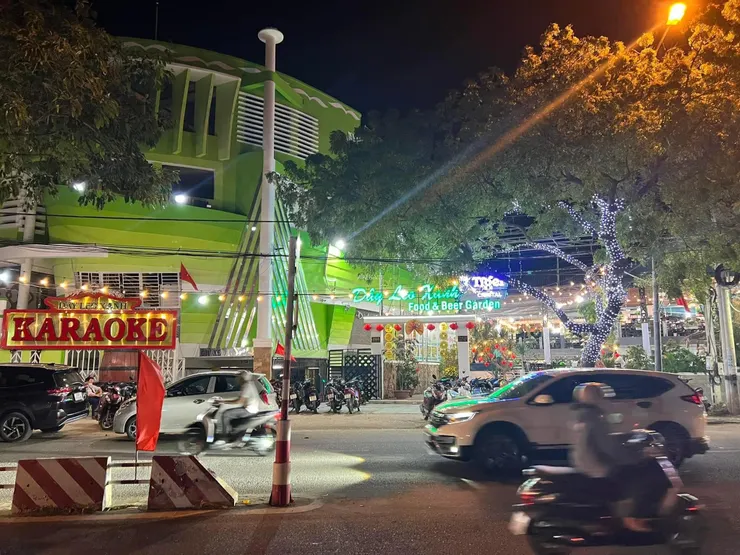 Karaoke Dây Leo Xanh