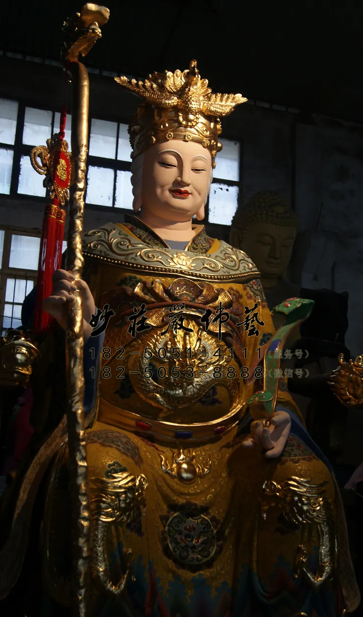 龍母神像左側近照實拍圖