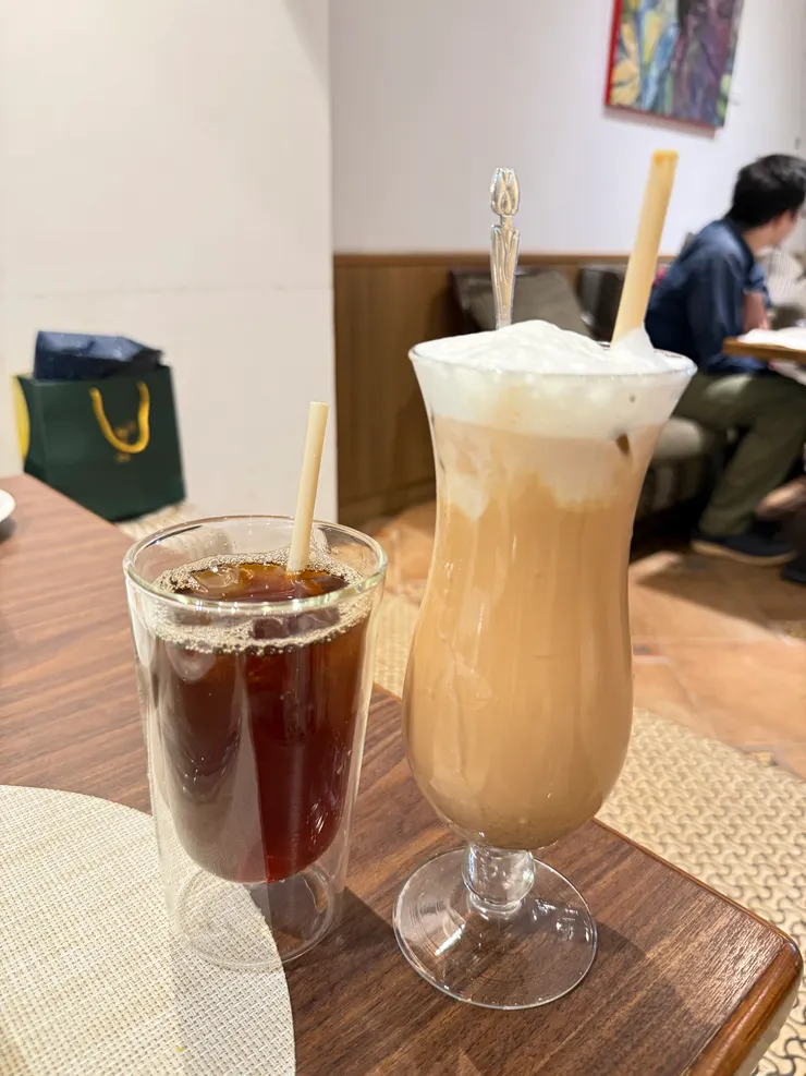 單點咖啡 衣索比亞 耶家雪菲G1   120元  &  套餐飲品 鮮奶茶(去冰)   +80元 (單點180元)