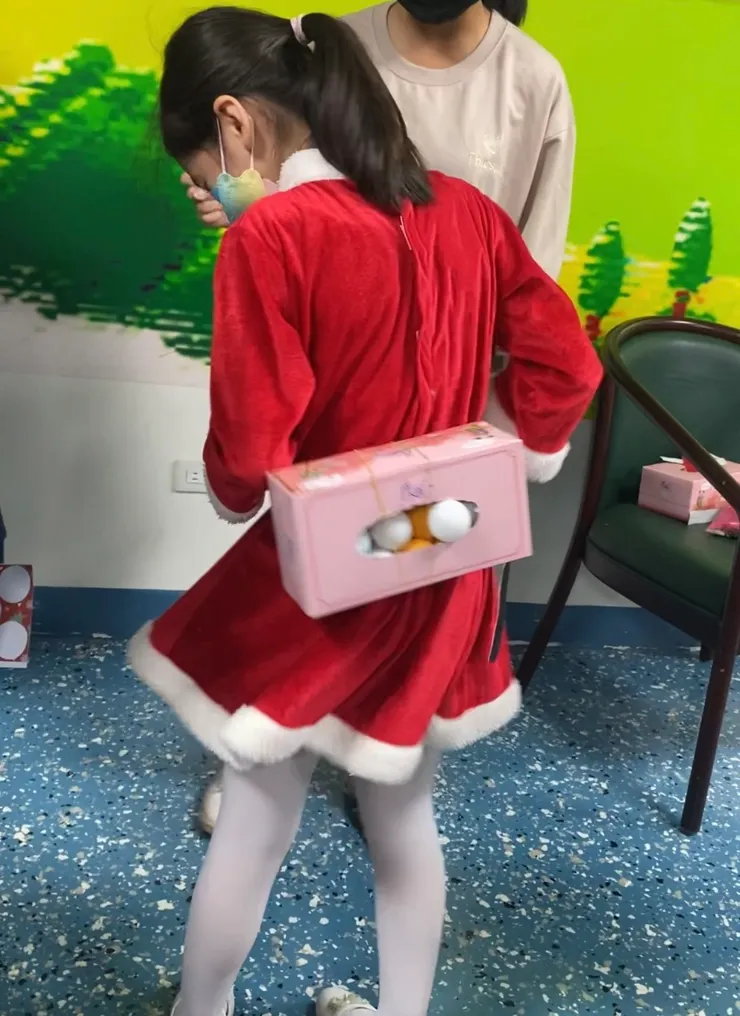 Shake it off! Shake it off!