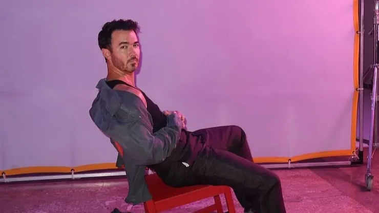 via Kevin Jonas' Instagram