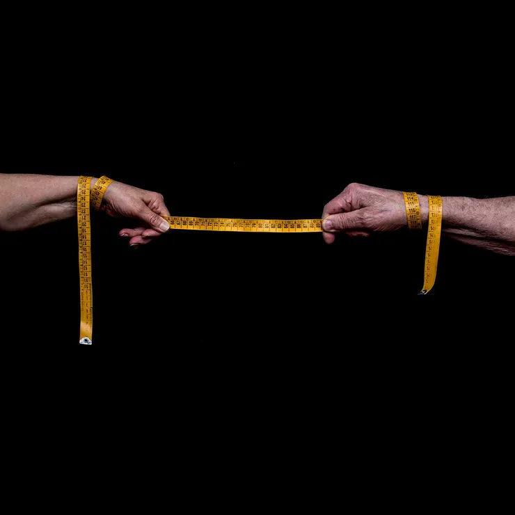  距離是為了保護傷口，也是拉開點距離幫助我能看遠點、看廣點、多點思考空間(圖/PIXABAY)