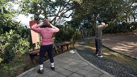 [台北旅遊]台北市南區一座八仙足跡傳說遺留的山岳，四通八達路