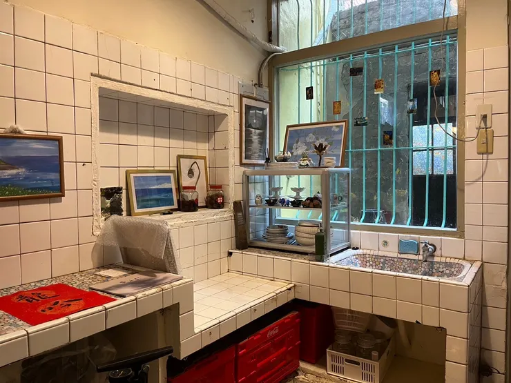 老屋的廚房也保留下來了