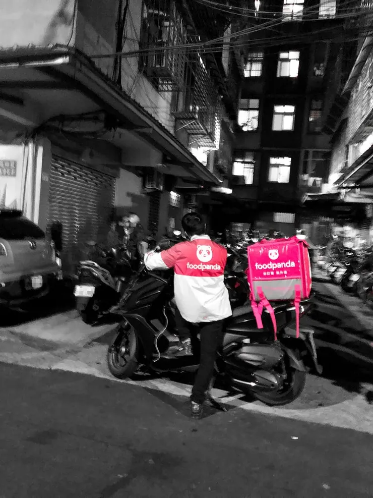 每個外送員，都是foodpanda醒目的活廣告