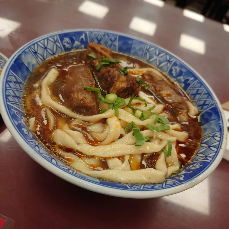 紅燒牛腩麵