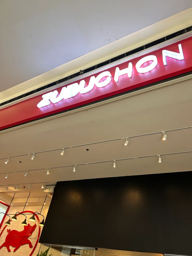 宿霧市隨處可見的烤乳豬