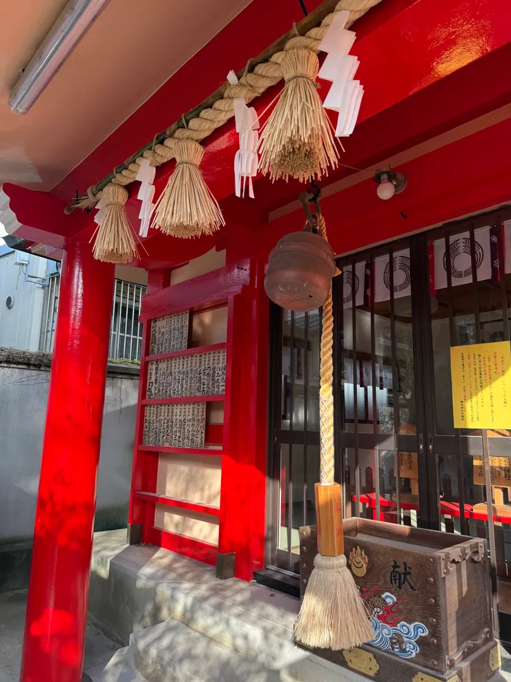 非常用力搖才有聲音