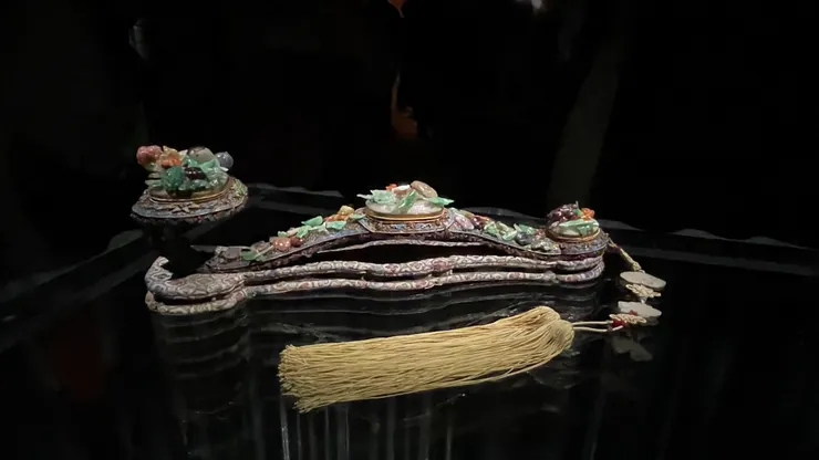 我只記得這是玉如意，全名忘了