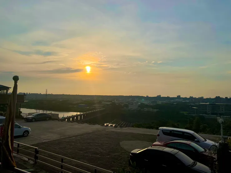 九天甜點的夕陽