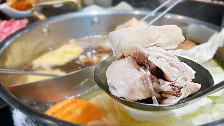 【武鶴和牛火鍋-吉林總店】A5和牛吃到飽、鱈場蟹腳吃到飽,送波士頓龍蝦│台北火鍋吃到飽推薦