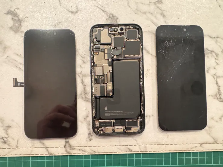 iPhone 15 Pro 螢幕換玻璃維修案例