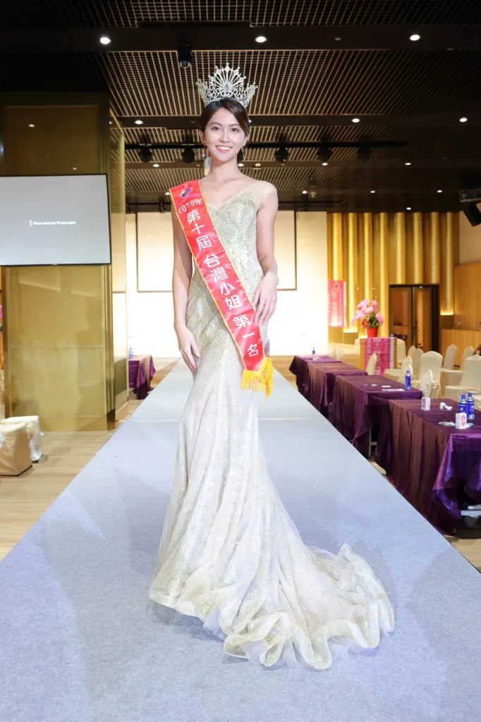 鄭婷怡Ty本是以「試試看」的心態報名參加台灣小姐選美大賽，沒想到卻開啟她人生另一條美麗象限。（圖／鄭婷怡Ty提供）