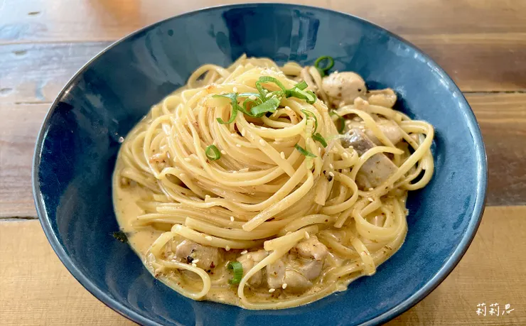 花椒辣奶油雞腿肉義大利麵