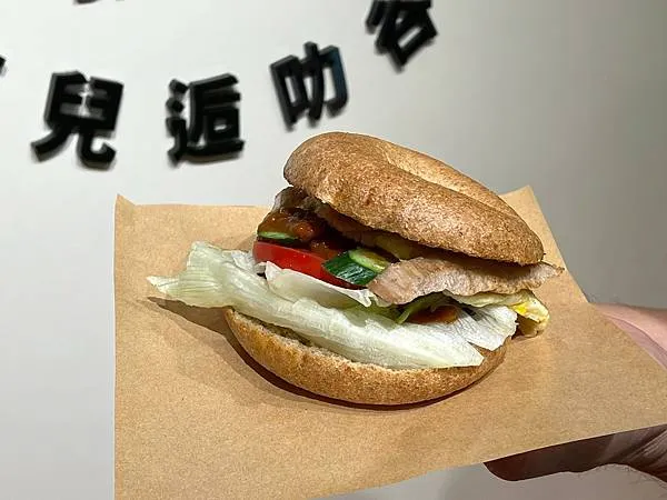 （中壢早餐）落兒逅叻谷早餐店～健康營養又美味早餐！豆皮蛋餅、