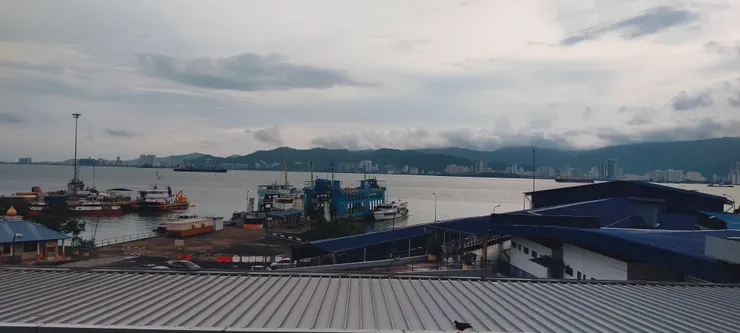 從威省車站望向檳城