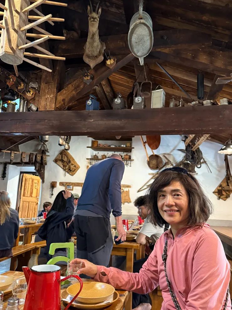 Motetts山屋的晚餐時光, 蠻熱鬧的