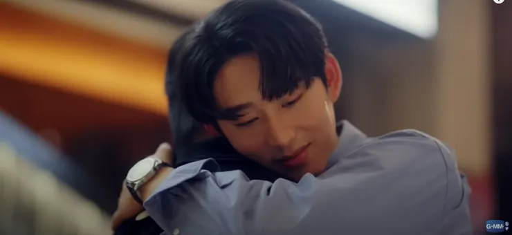 因為很幸福而擁抱Thame的Po~~~