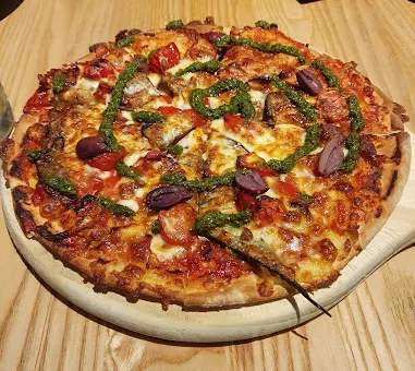 Monza Sports Bar (Photo Credits)