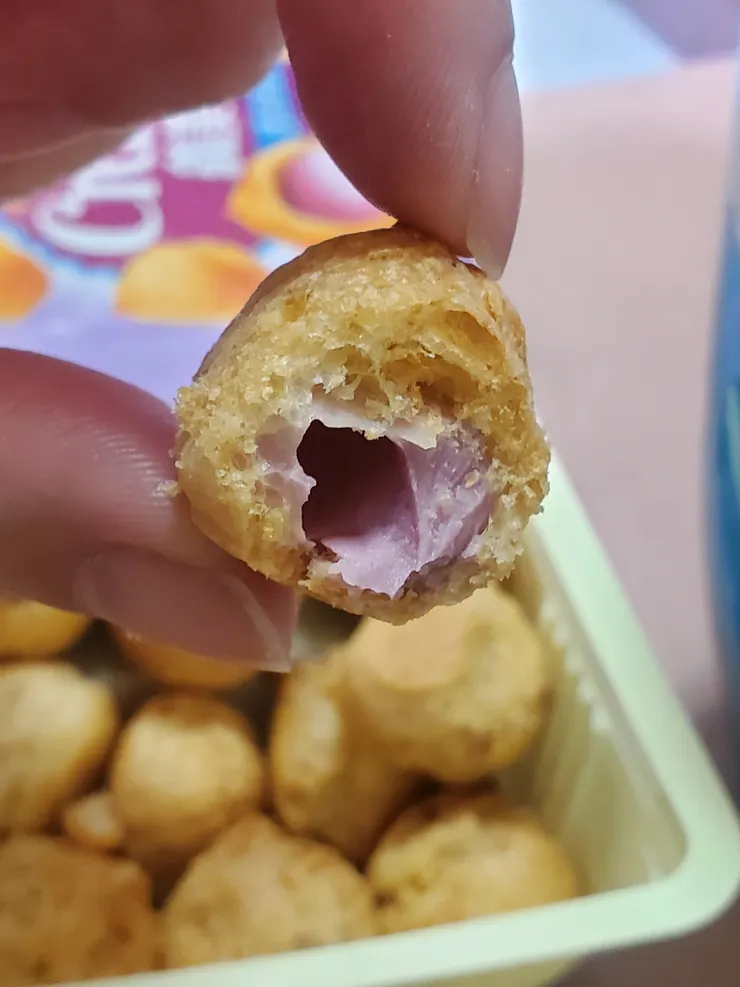 內餡還不錯香甜配咖啡、茶剛好