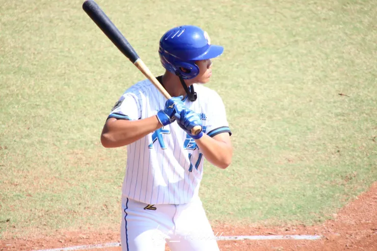 大溪高中二刀流林珺希(圖片來源:photo___xh)