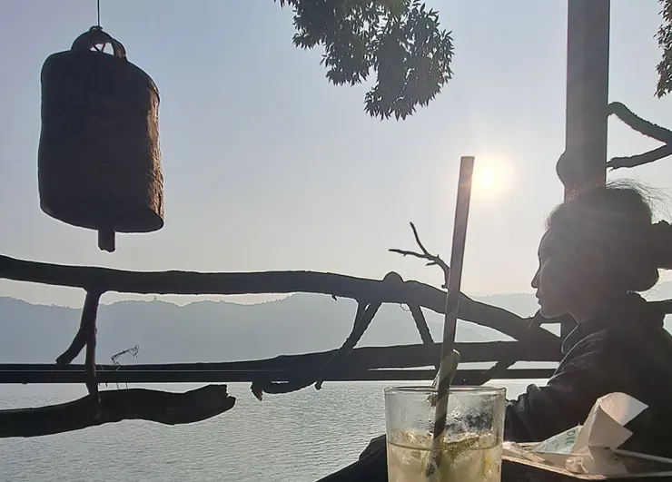 看湖景夕陽..放空的好地方