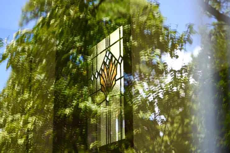 坐落於江戶川畔的柴又名所，這裡不僅承載著下町的歷史記憶，亦交會著嶄新的審美感性，是重新發現東京「新舊交織之美」的最佳場域。