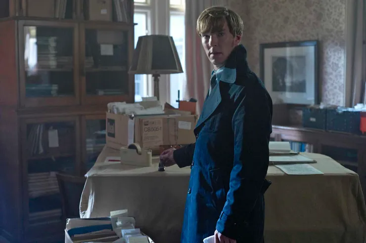 班奈狄克．康柏拜區飾演史邁利的愛將彼得