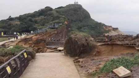 [新北旅遊]世界海岸奇觀之一的野柳地質公園，三十多種海岸海蝕