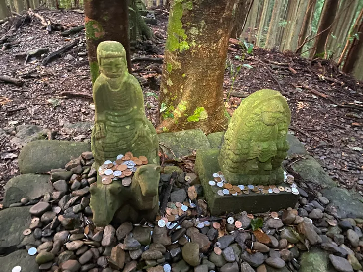 牛馬童子像本像！！！！（其實頗迷你）