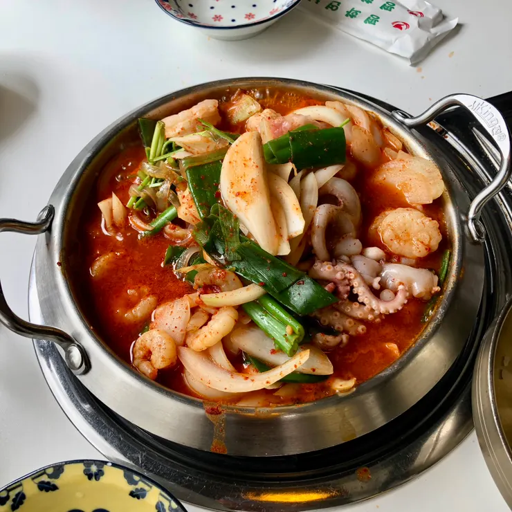 章腸蝦鍋