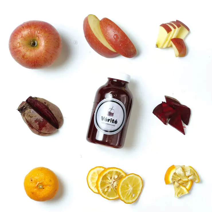 ▲ RICH RED 成份包含：甜菜根、蘋果、柚子、羽衣甘藍。(圖片摘自 VERITE 官網)